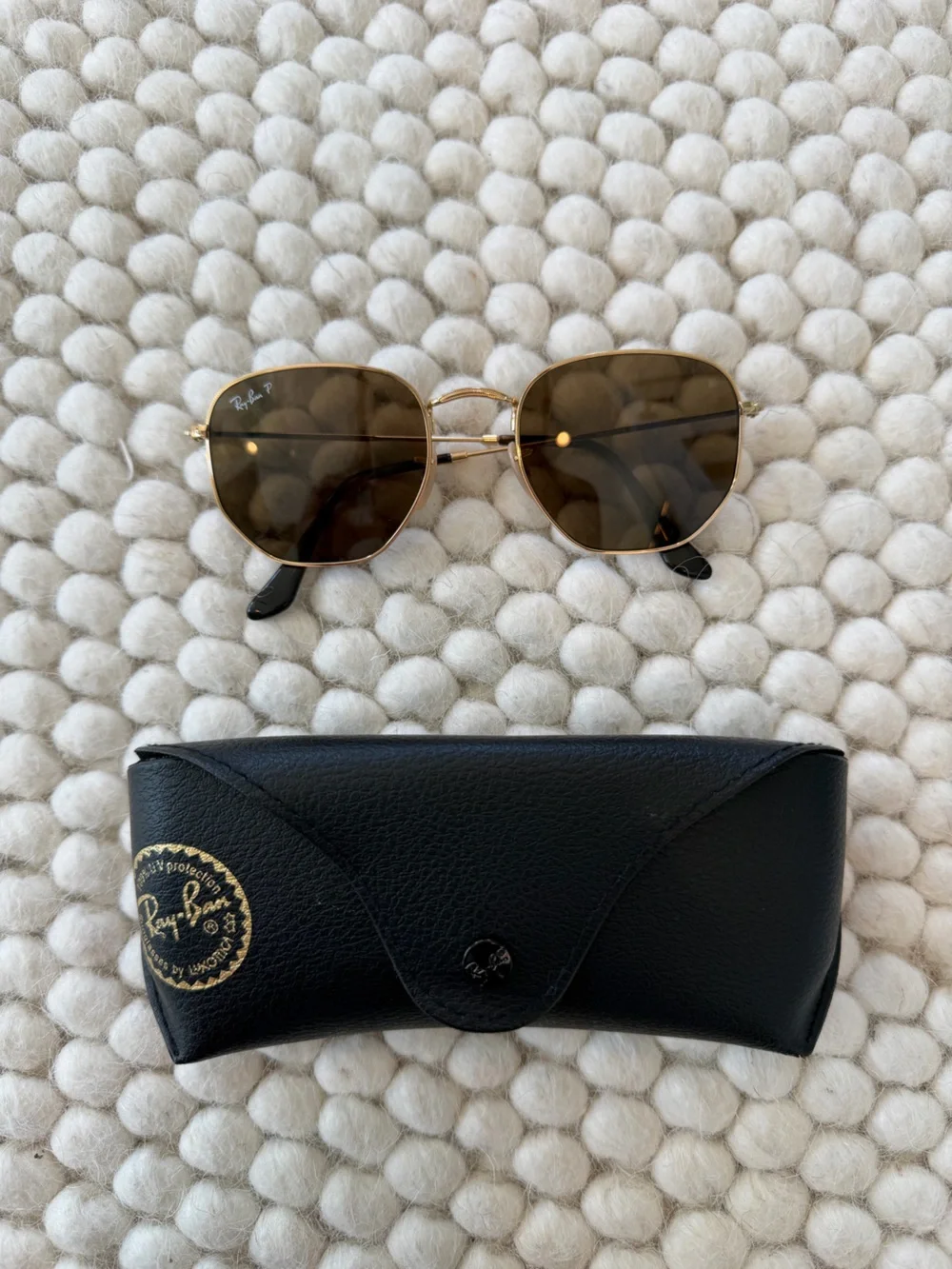 Ray-Ban Gold Frame Brown Lens Sunglasses with Black Case
